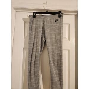 Nike Womens Leggings M Striped
